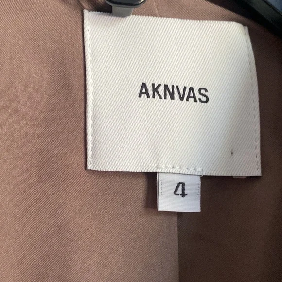 NEW Aknvas stone blazer crop 4 - Picture 5 of 10
